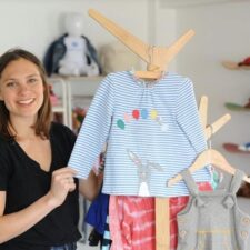 Erica Dunn at Littlenecks
